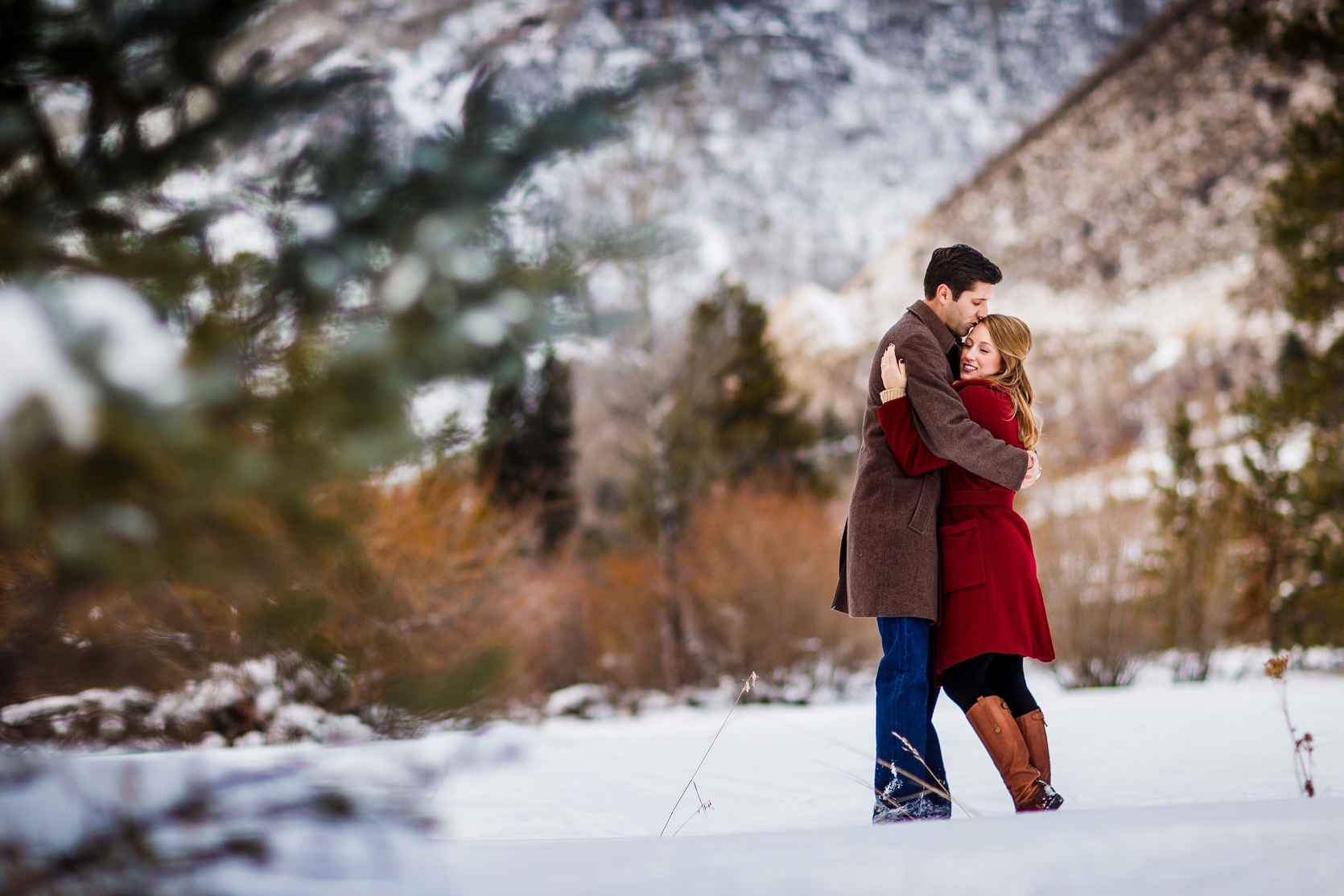 Winter_Vail_Engagement_0011