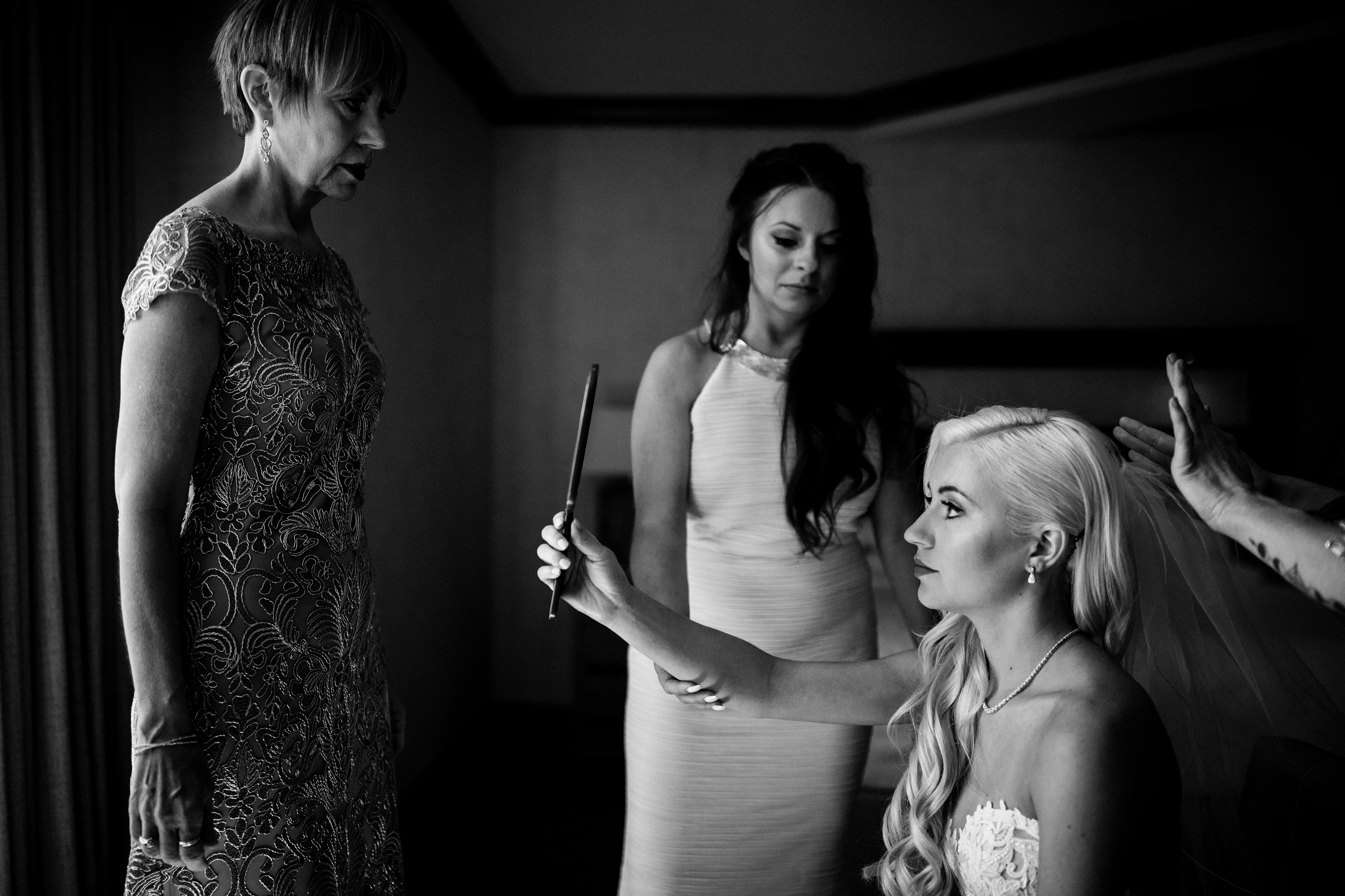 Bridal prep at the Park Hyatt in Beaver Creek Colorado