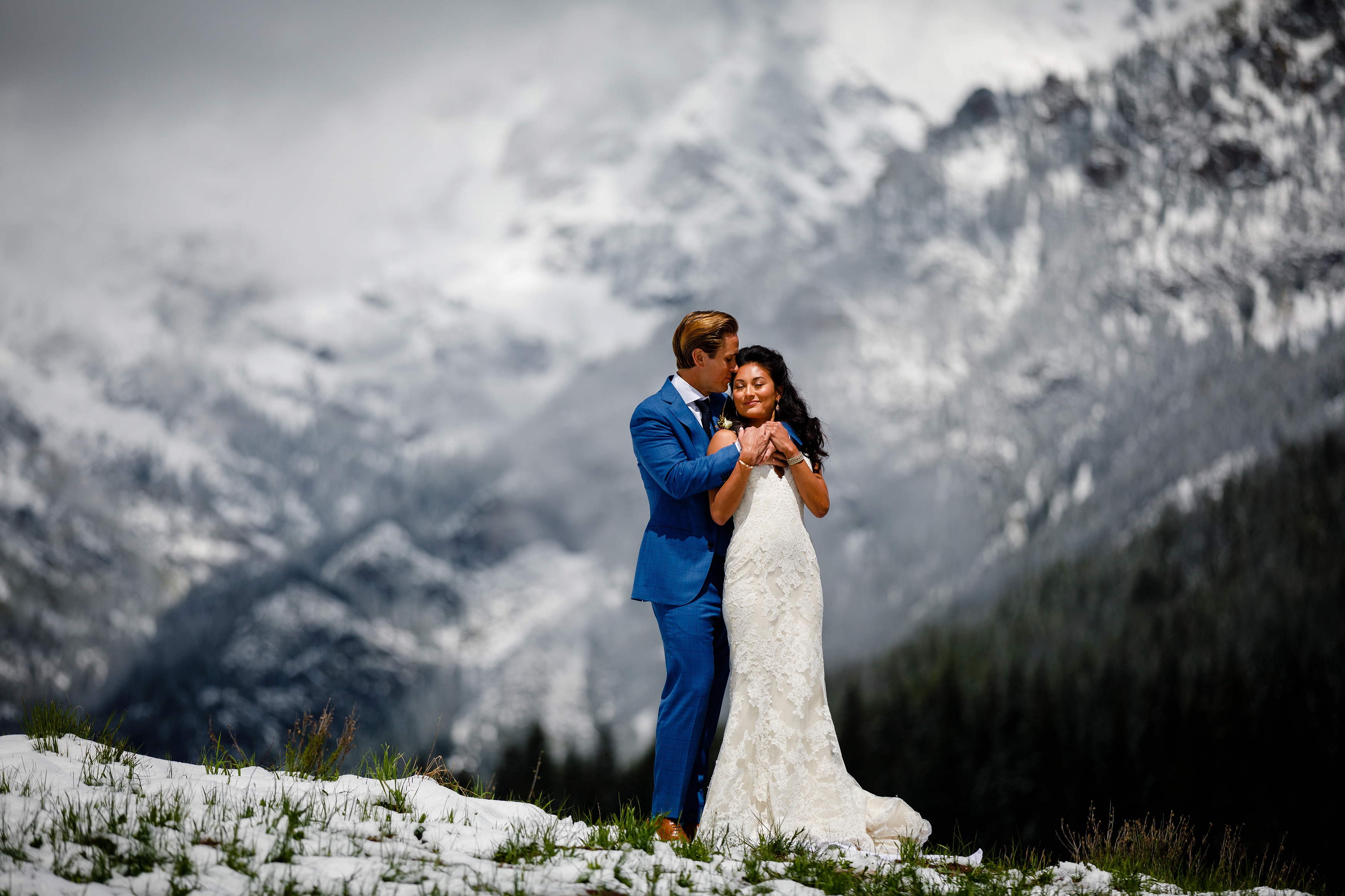 These two did not expect a Winter Wedding in June at Piney River Ranch.